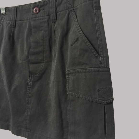 Abercrombie & Fitch Cargo Skirt - Picture 2 of 4